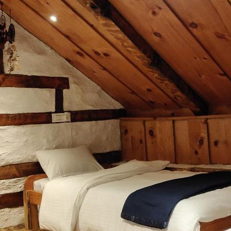 Parvatis Lap Luxury Hostel & Camps Kasol Exterior foto
